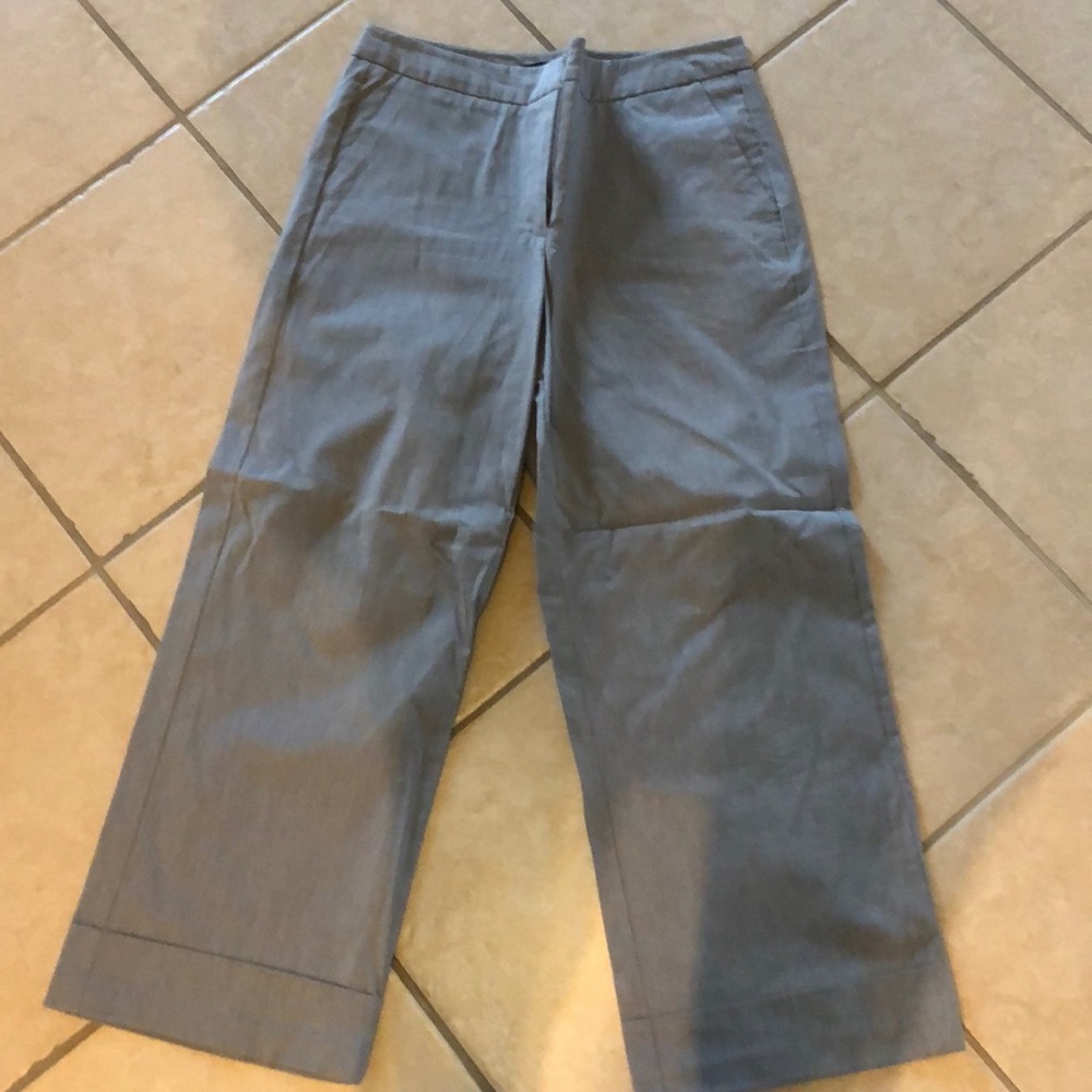 2 pairs NY and CO wide leg capris non smoker - Picture 2 of 3